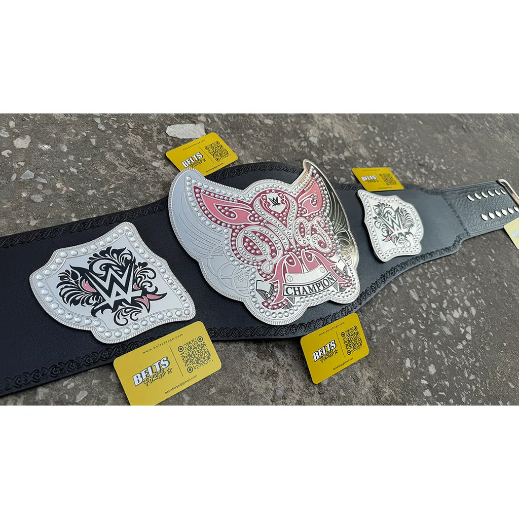 Silver-plated side plates on Divas Women Championship Belt by Belts Forge